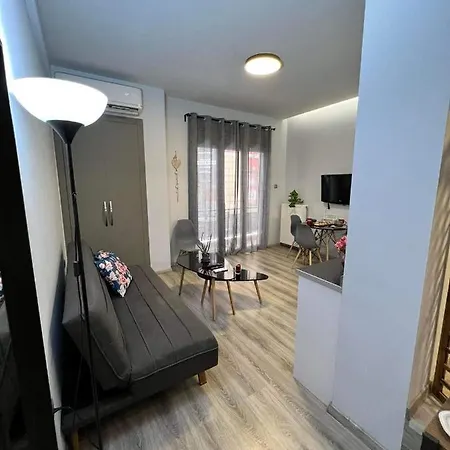Sweet & Modern Flat At The Center Of Athens