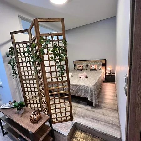 Apartment Sweet & Modern Flat At The Center Of