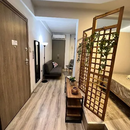 Apartment Sweet & Modern Flat At The Center Of
