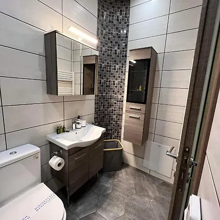 Sweet & Modern Flat At The Center Of Apartment *